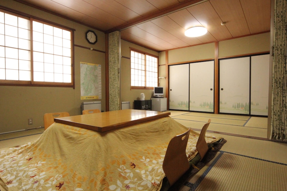 民宿 すずらん荘 松本・軽井沢