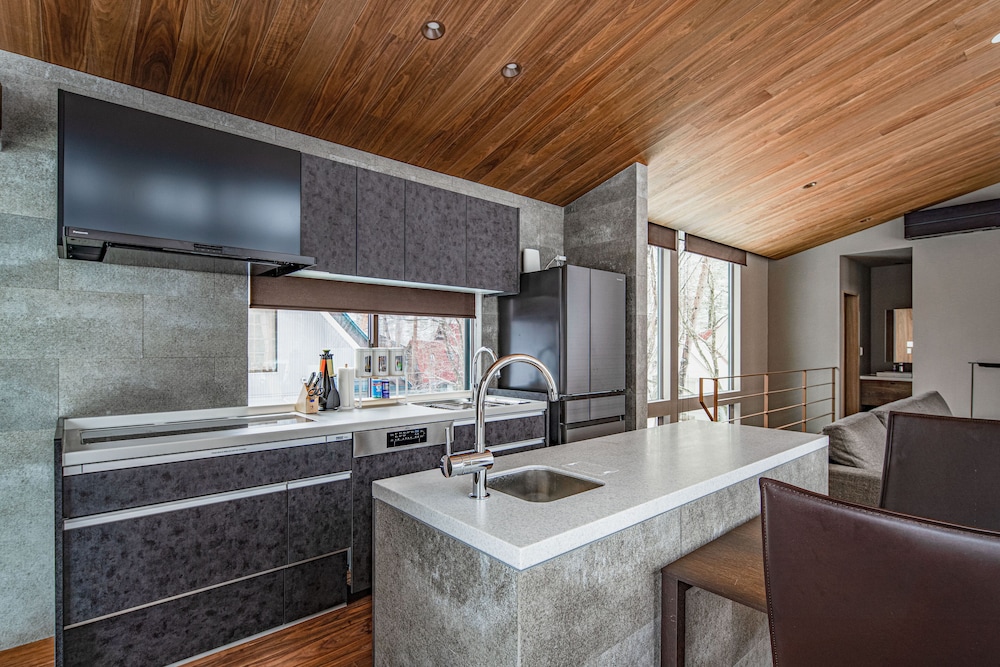 グラビティ BY ザ・ハクバ・コレクション 松本・軽井沢