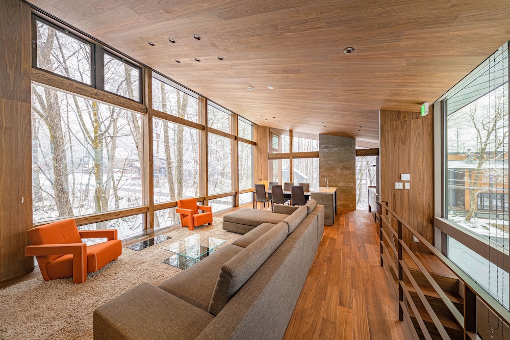 グラビティ BY ザ・ハクバ・コレクション 松本・軽井沢