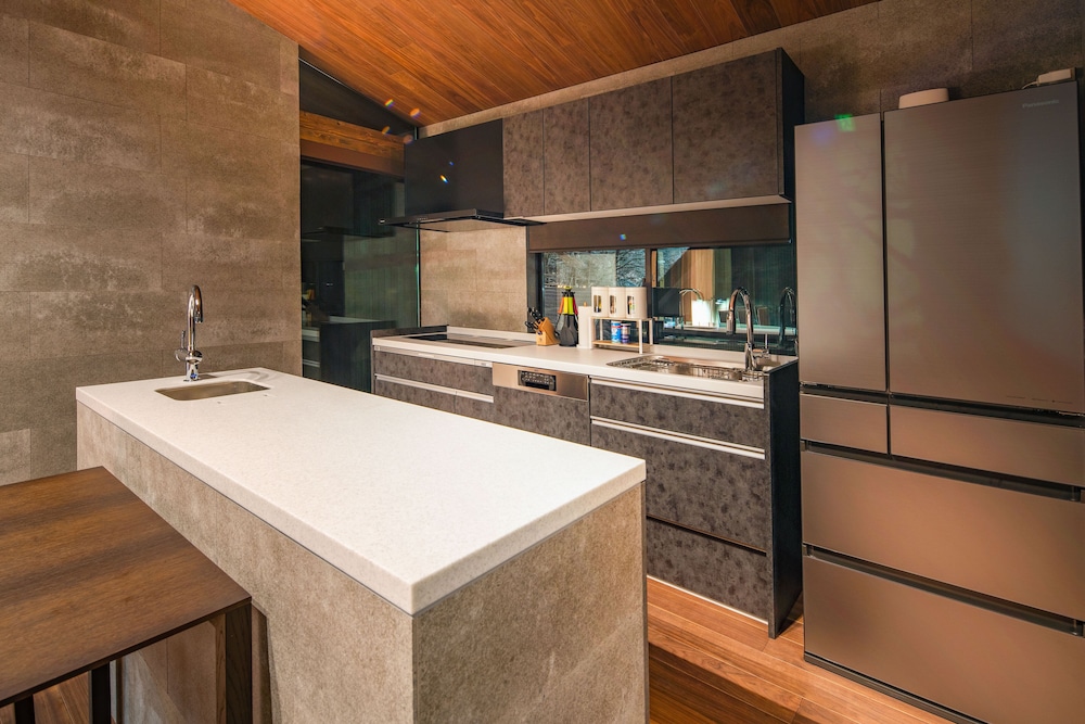 グラビティ BY ザ・ハクバ・コレクション 松本・軽井沢