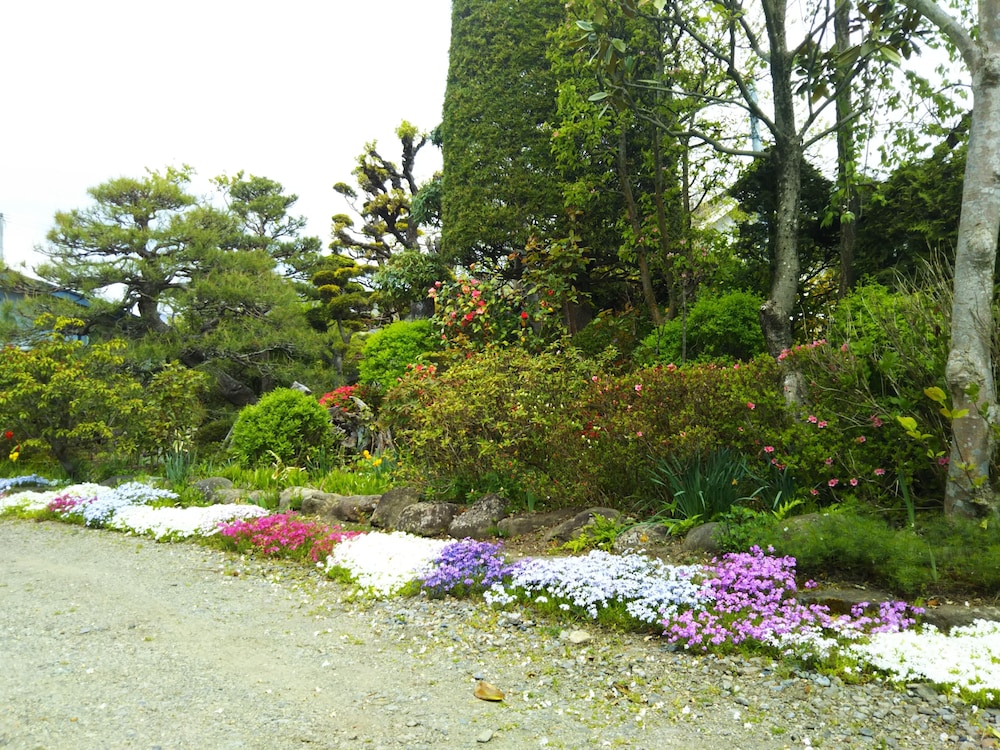 ゲストハウス「古民家の宿梨本軒」 松本・軽井沢