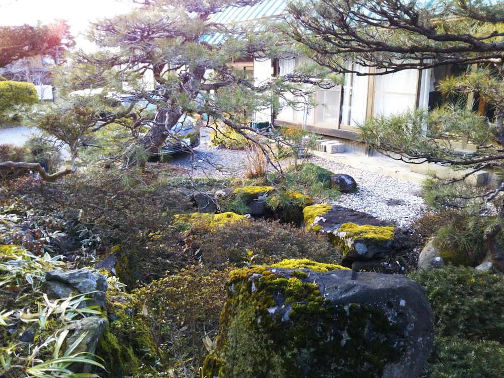 ゲストハウス「古民家の宿梨本軒」 松本・軽井沢