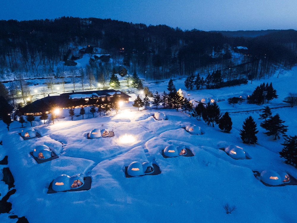 GLAMPROOK 飯綱高原 松本・軽井沢