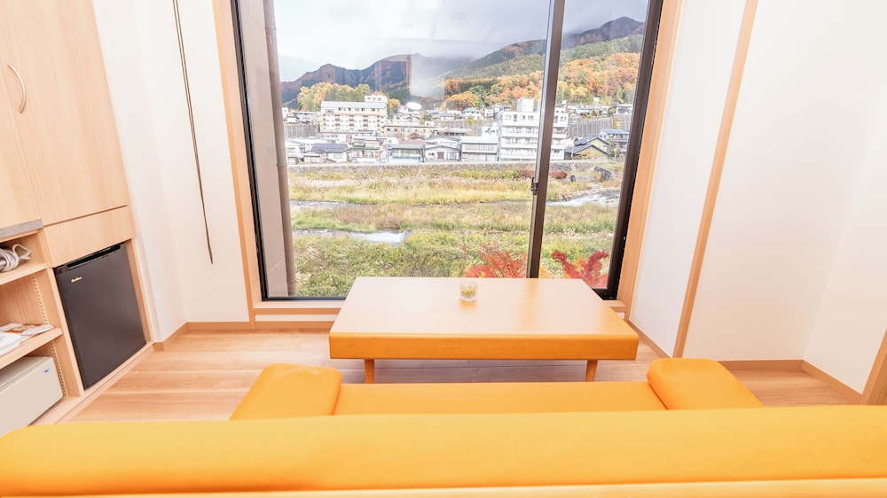 あぶらや燈千 松本・軽井沢