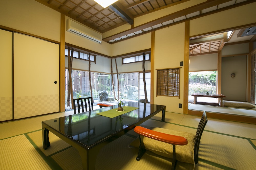 石苔亭いしだ 松本・軽井沢