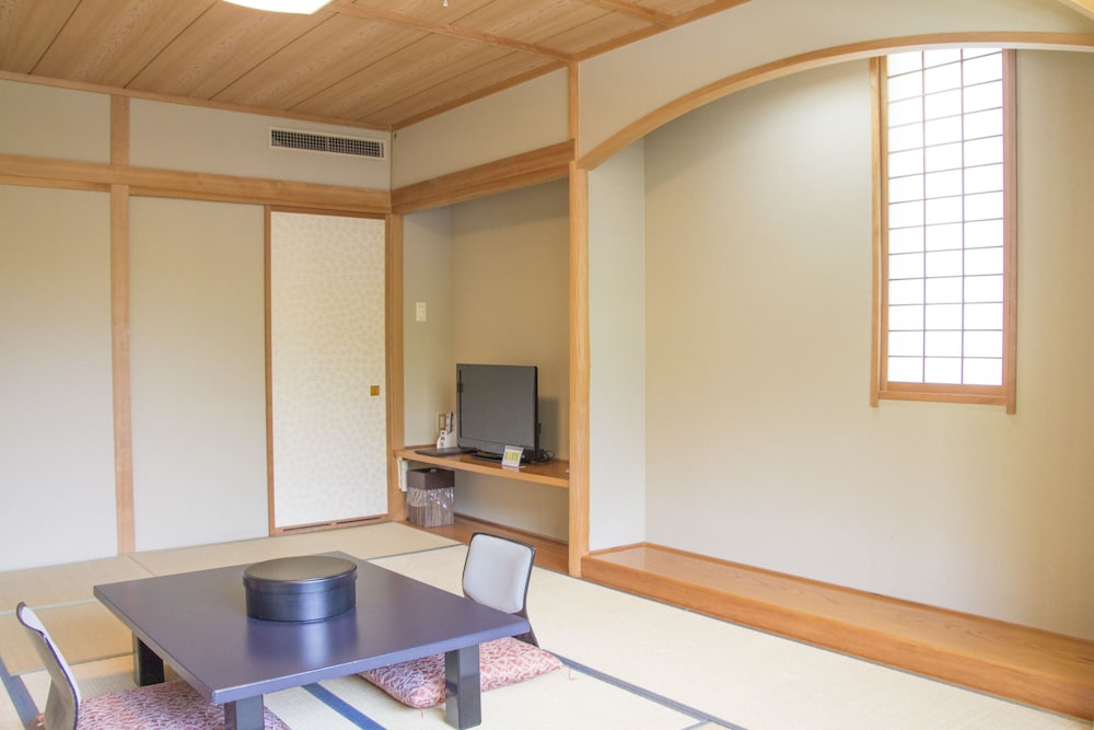 白馬ホテル オークフォレスト 松本・軽井沢
