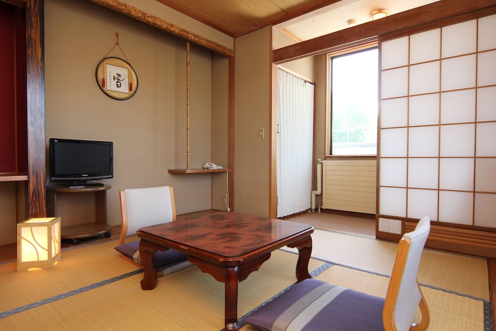 白馬ホテル扇屋 松本・軽井沢