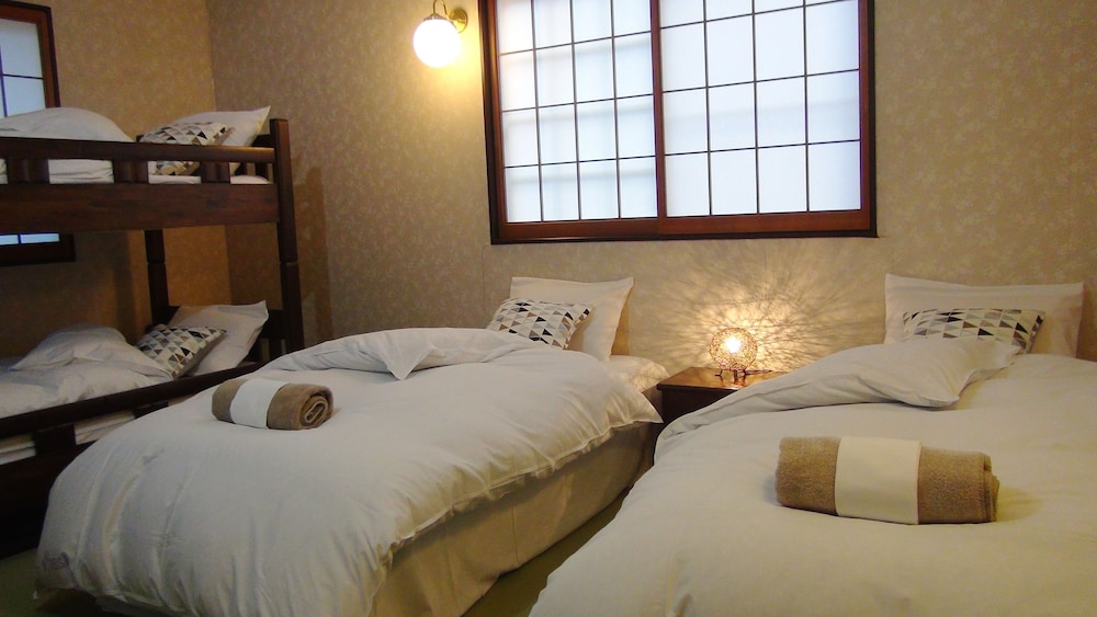レッドドアロッジ 松本・軽井沢