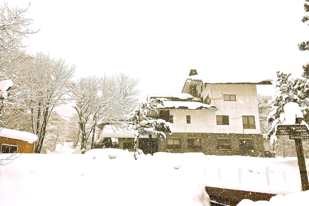 HAKUBA LANDMARK HAPPO LODGE 松本・軽井沢