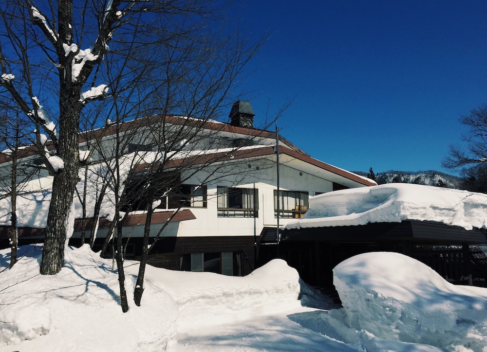 HAKUBA LANDMARK HAPPO LODGE 松本・軽井沢