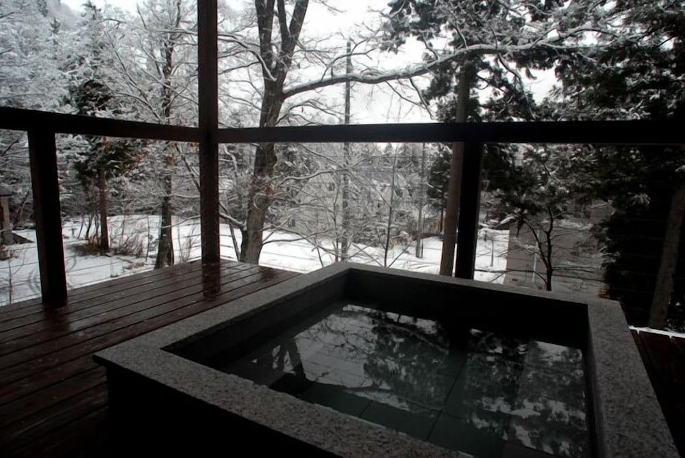 ベアーズデン マウンテンロッジ 松本・軽井沢