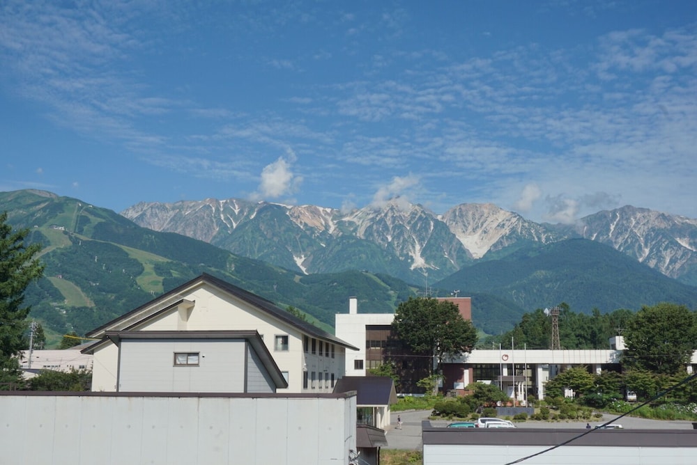 白馬駅前ゲストハウス 松本・軽井沢
