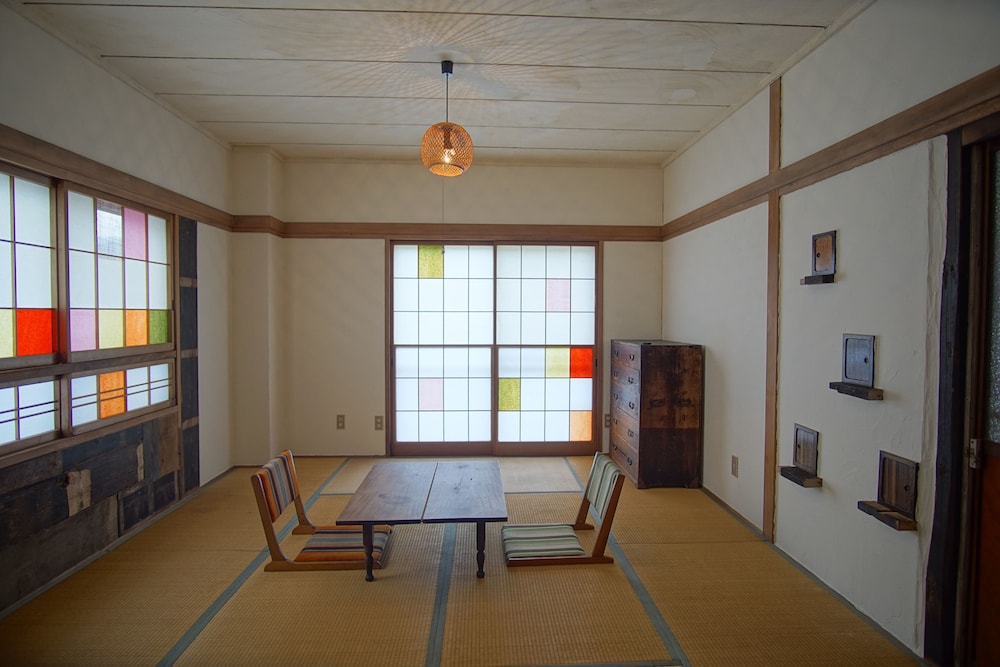 白馬駅前ゲストハウス 松本・軽井沢
