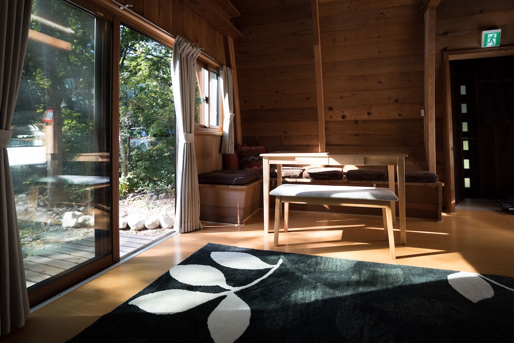 YUKIITA LODGE 松本・軽井沢