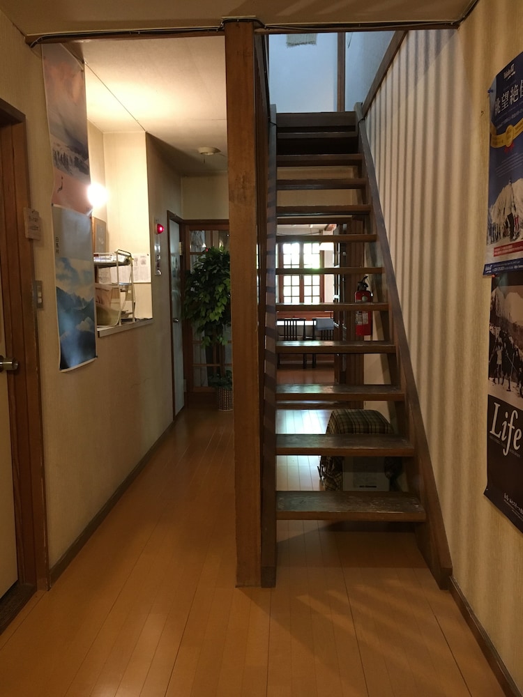 ペンション麓 松本・軽井沢