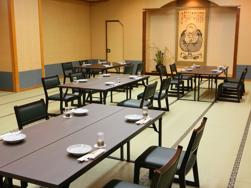 美白の湯　荻原館 松本・軽井沢