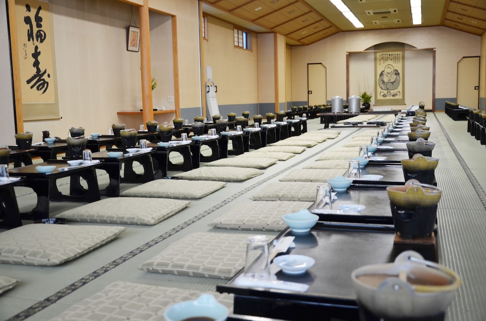 美白の湯　荻原館 松本・軽井沢