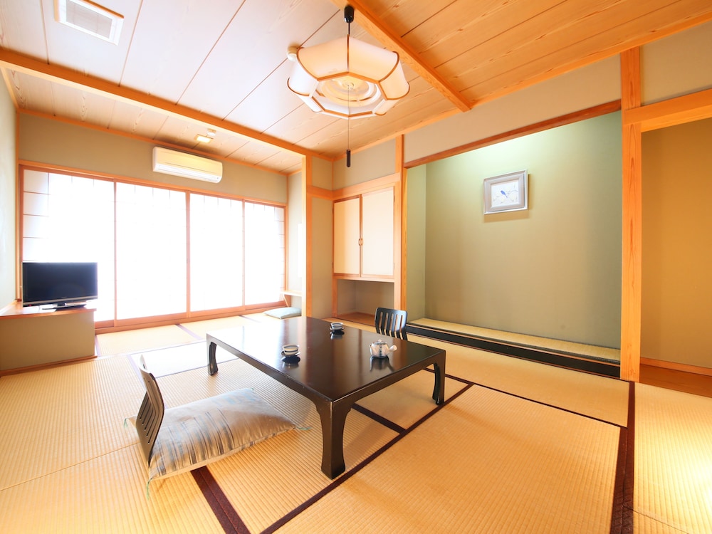 美白の湯　荻原館 松本・軽井沢