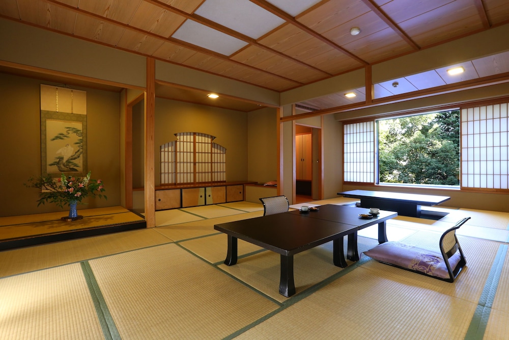 クラブウィンダム千曲館 長野 松本・軽井沢
