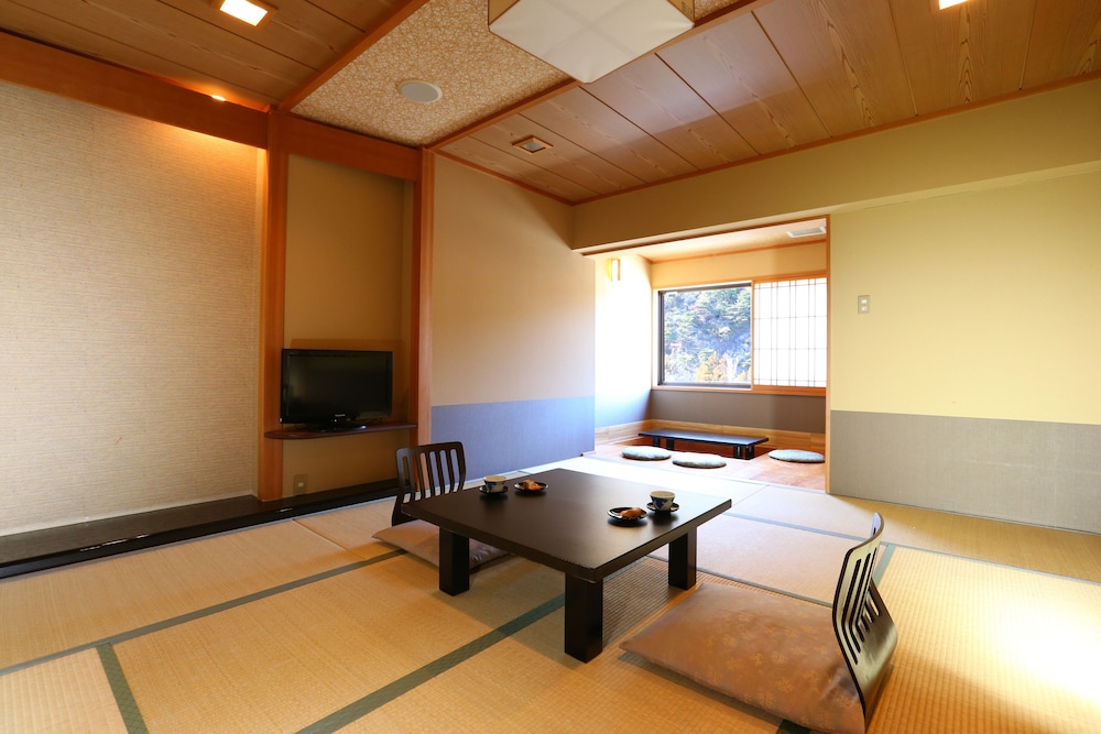 クラブウィンダム千曲館 長野 松本・軽井沢