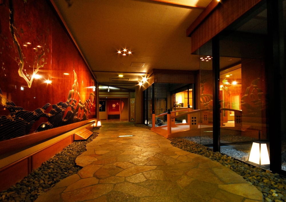 クラブウィンダム千曲館 長野 松本・軽井沢