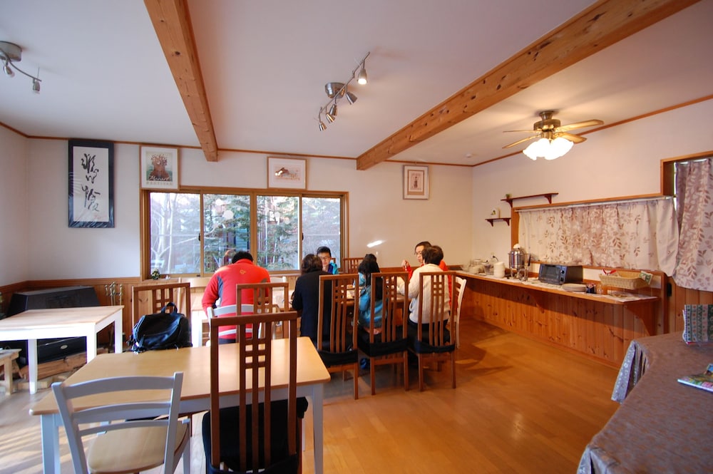 ゲストハウスシャコンヌ軽井沢 松本・軽井沢