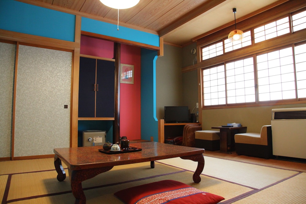 HOSTEL & SPA FAN! MATSUMOTO 松本・軽井沢