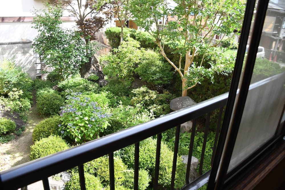 HOSTEL & SPA FAN! MATSUMOTO 松本・軽井沢