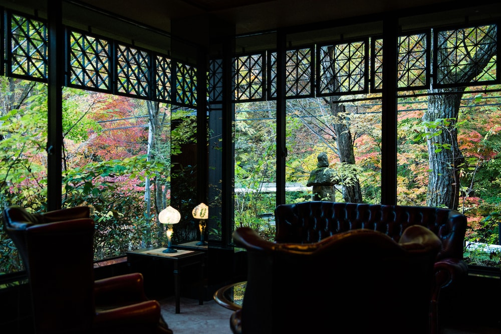 扉温泉明神館 松本・軽井沢