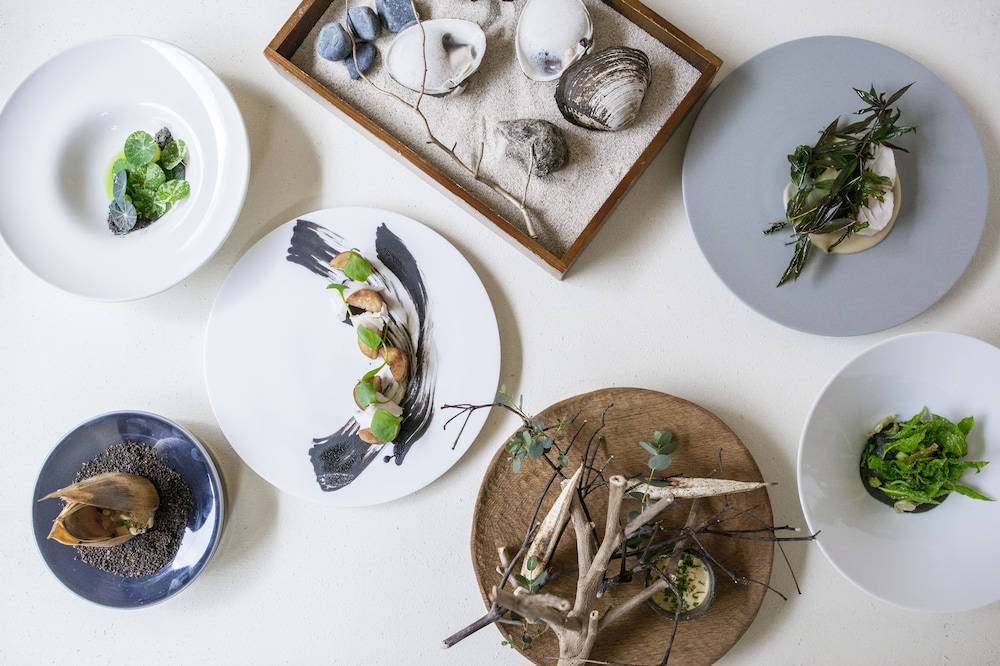 扉温泉明神館 松本・軽井沢