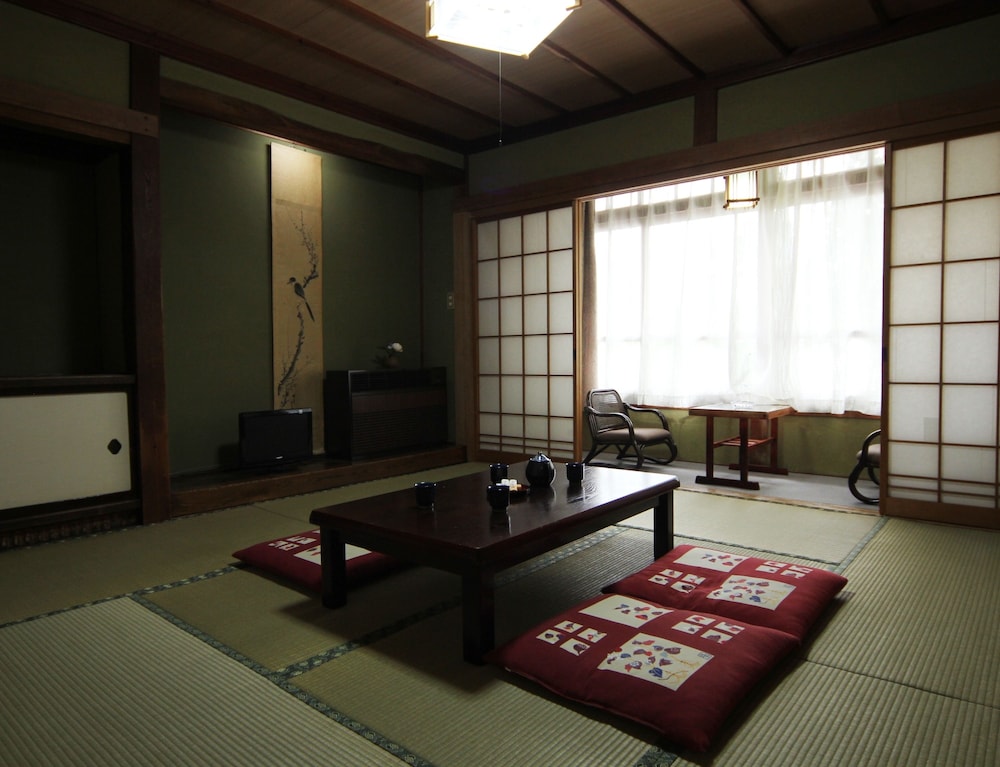 旅館 横倉 松本・軽井沢