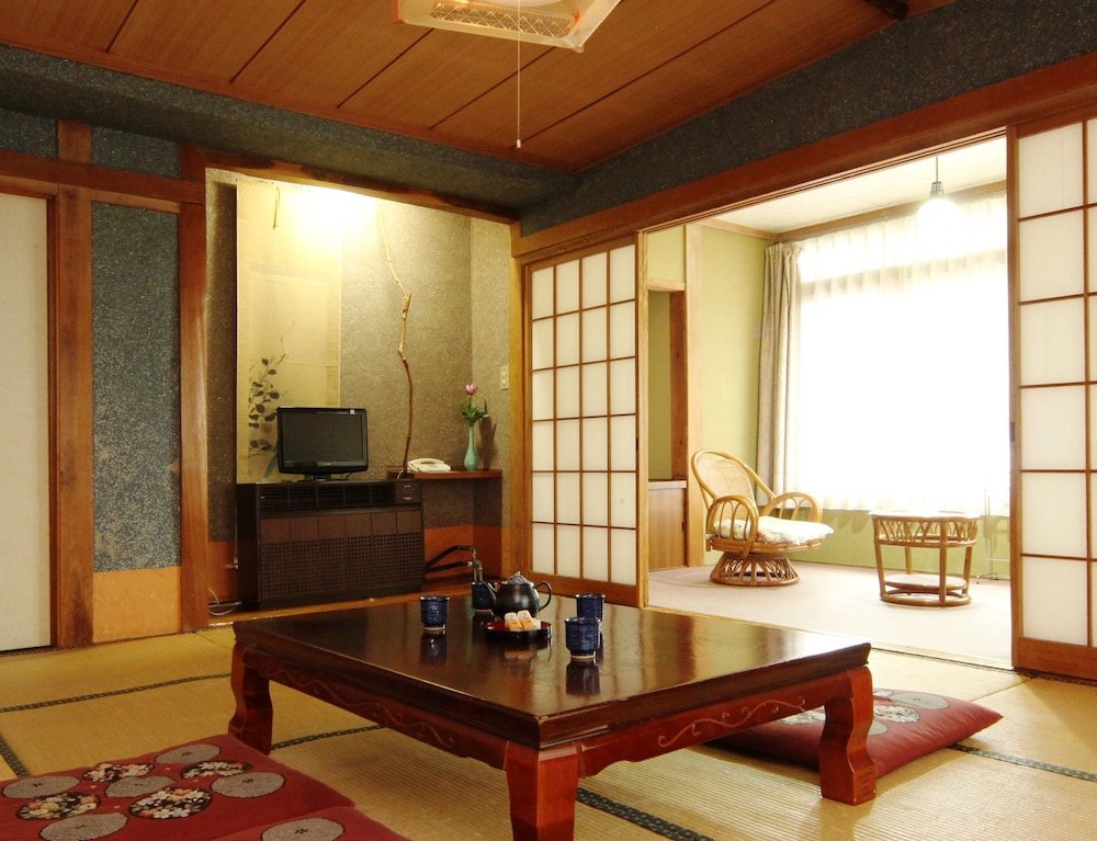 旅館 横倉 松本・軽井沢