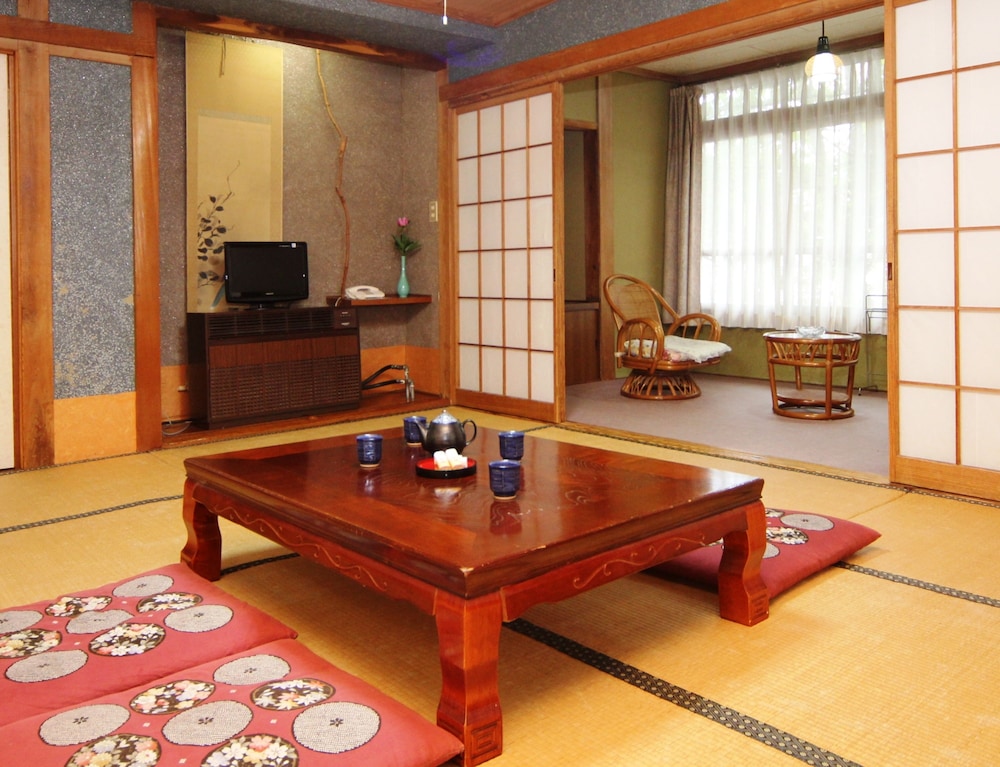 旅館 横倉 松本・軽井沢