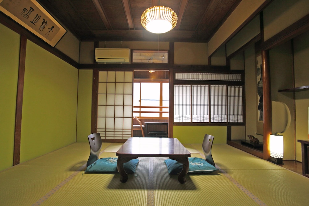 中央館 清水屋旅館 松本・軽井沢