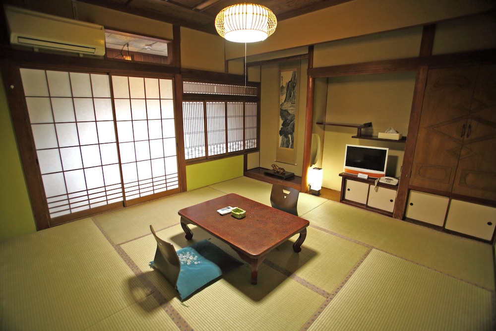 中央館 清水屋旅館 松本・軽井沢