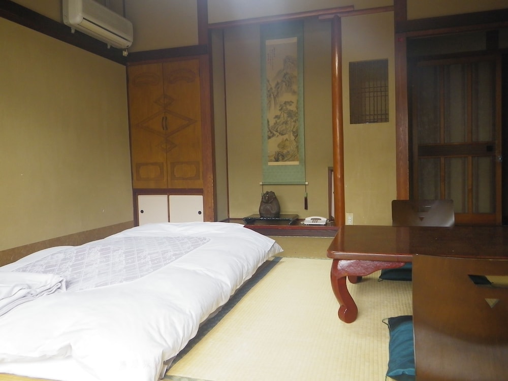 中央館 清水屋旅館 松本・軽井沢