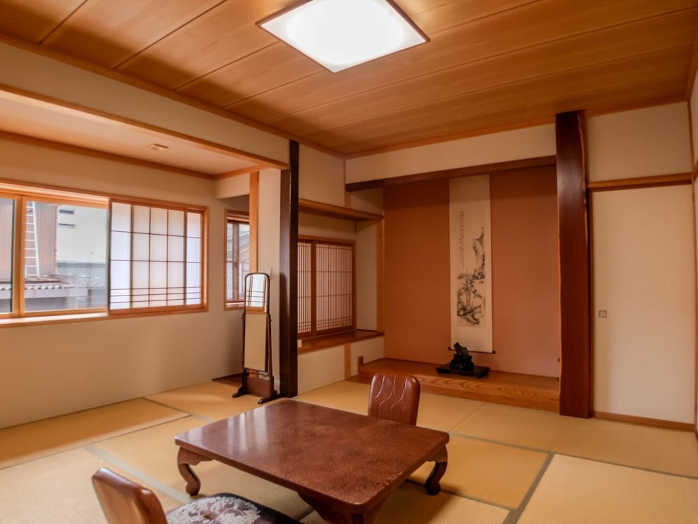 中央館 清水屋旅館 松本・軽井沢