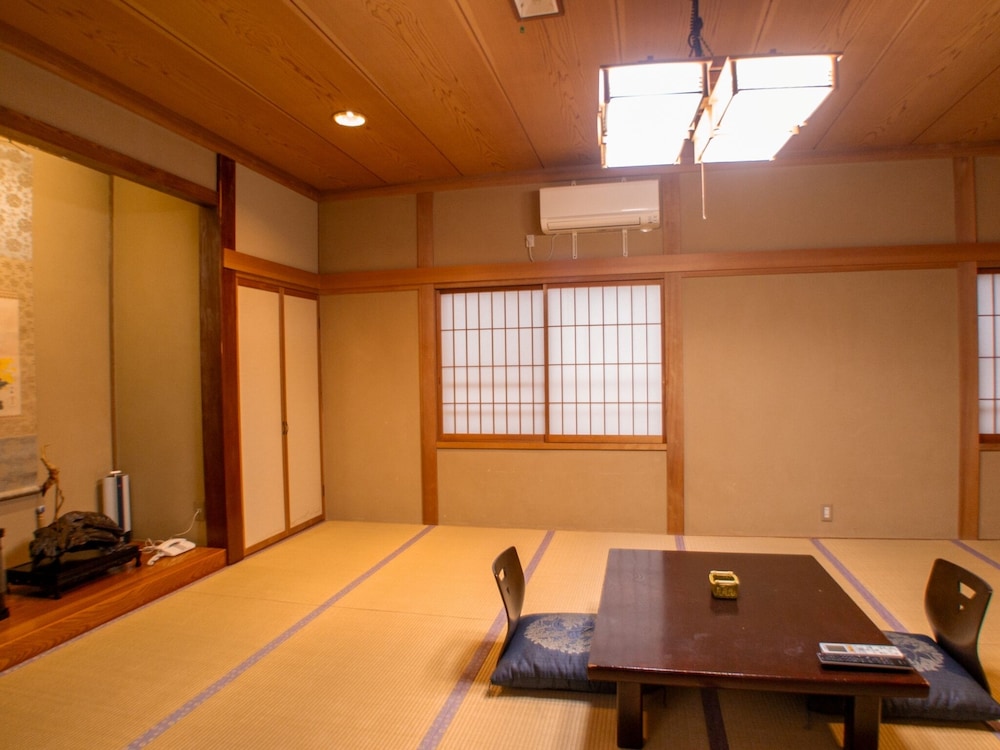 中央館 清水屋旅館 松本・軽井沢