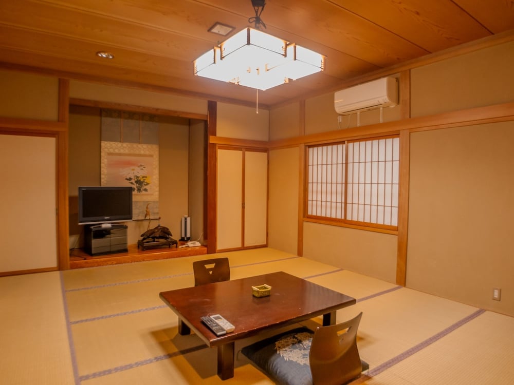 中央館 清水屋旅館 松本・軽井沢