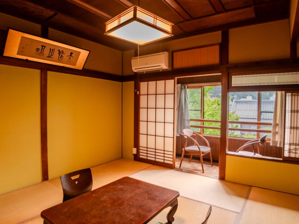 中央館 清水屋旅館 松本・軽井沢