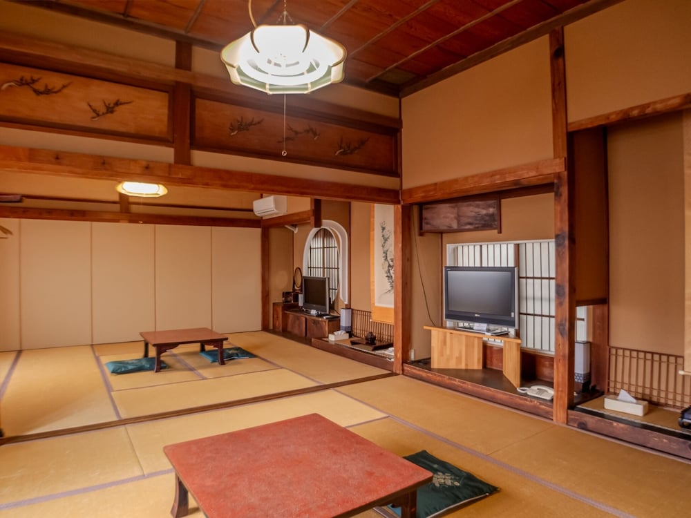 中央館 清水屋旅館 松本・軽井沢