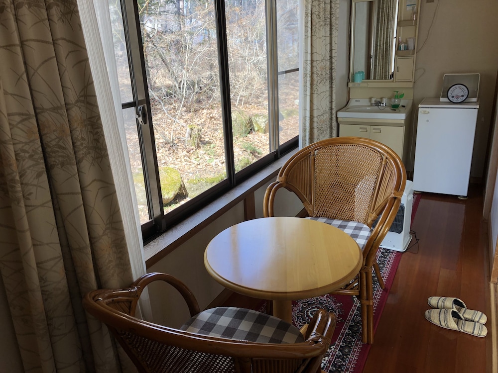 安曇野山荘 せきえい 松本・軽井沢