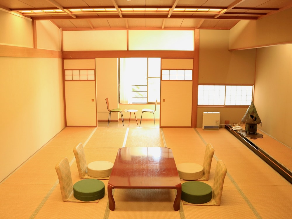 HOTEL&RESORT きよみず望山荘 松本・軽井沢