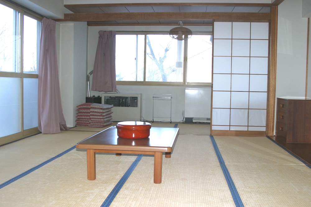 ヴィラ アルペン 松本・軽井沢