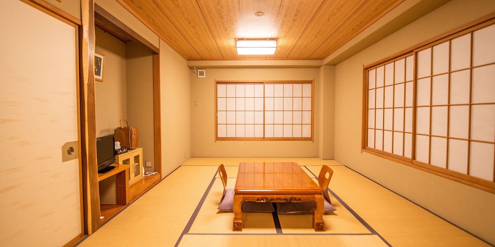 信州湯田中温泉旅館はくら 松本・軽井沢