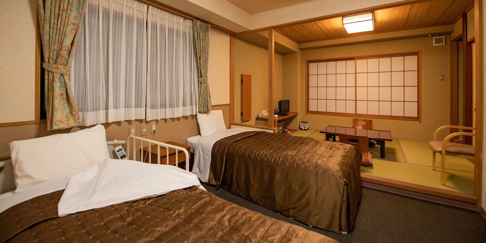 信州湯田中温泉旅館はくら 松本・軽井沢