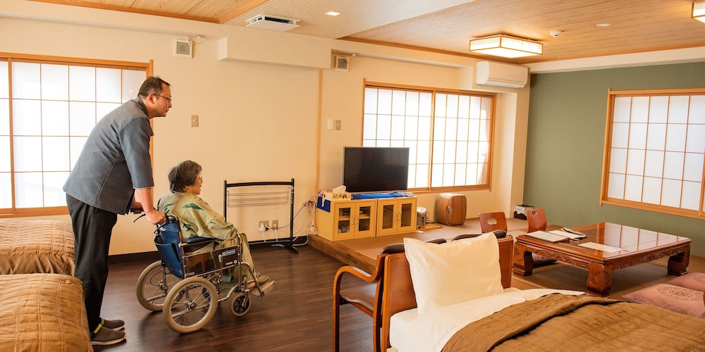 信州湯田中温泉旅館はくら 松本・軽井沢