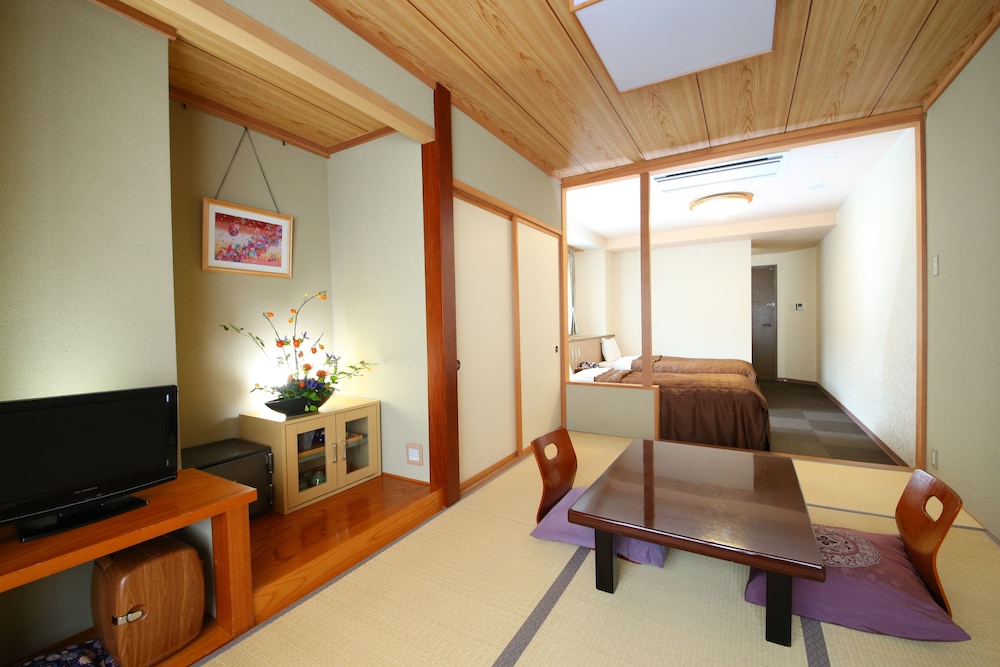 信州湯田中温泉旅館はくら 松本・軽井沢