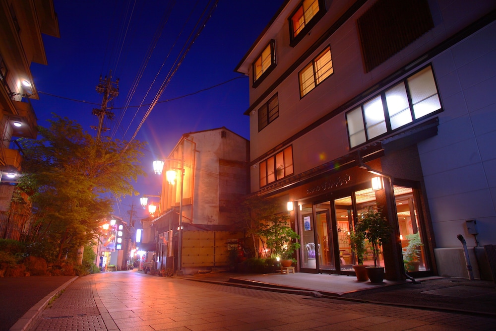 渋温泉 春蘭の宿 さかえや 松本・軽井沢