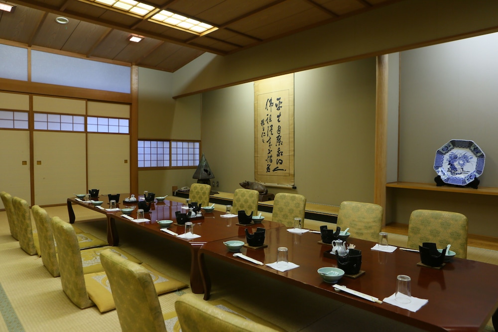 HOTEL&RESORT きよみず望山荘 松本・軽井沢